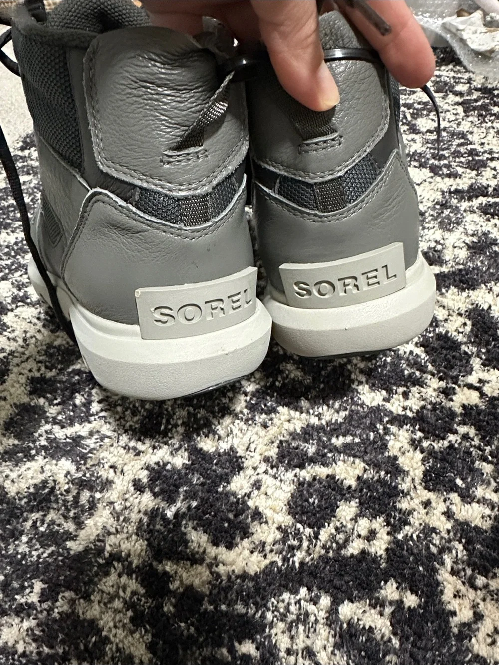 Sorel Men's Grey and Black High-Top Boots
